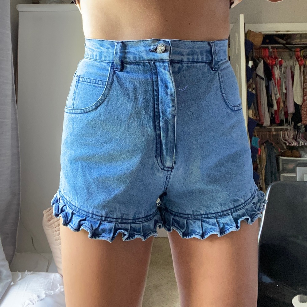 Vintage Ruffle Shorts